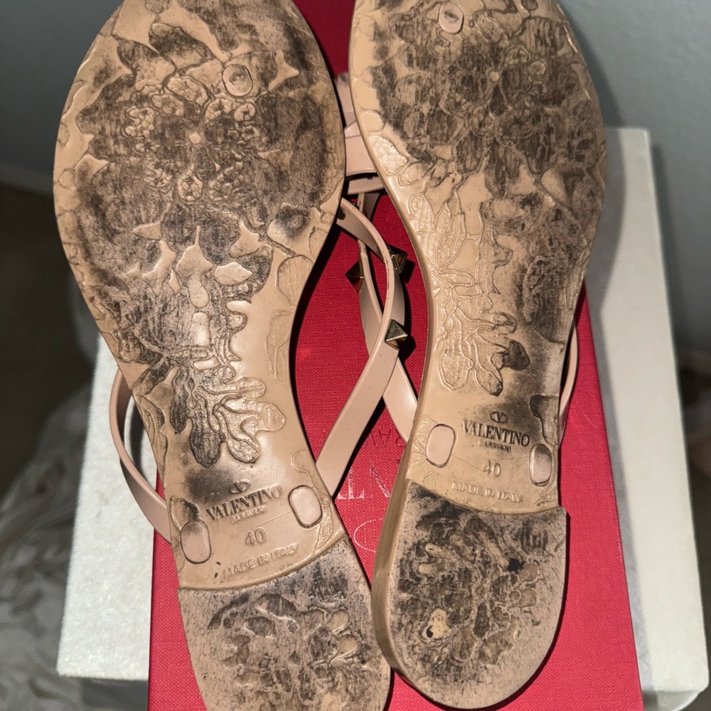 Valentino Garavani Pink Studded Sandals - Picture 7 of 8